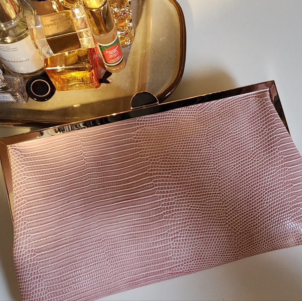 Pink Embossed  Clutch - Picture 3 of 6